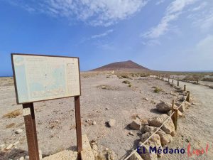 Reserva Natural Especial de Montaña Roja en El Médano, Granadilla de Abona, Tenerife Sur