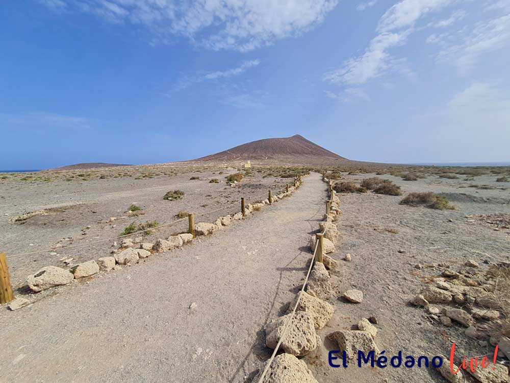 Reserva Natural Especial de Montaña Roja en El Médano, Tenerife Sur